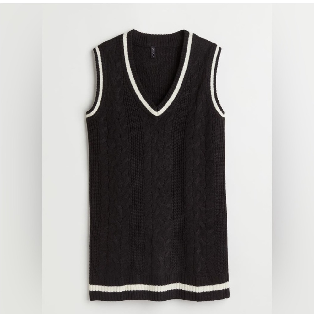 H&M Tennis Sweater Dress